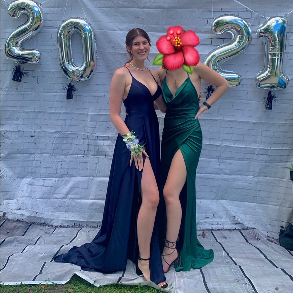 Prom Dress - Picture 5 of 7
